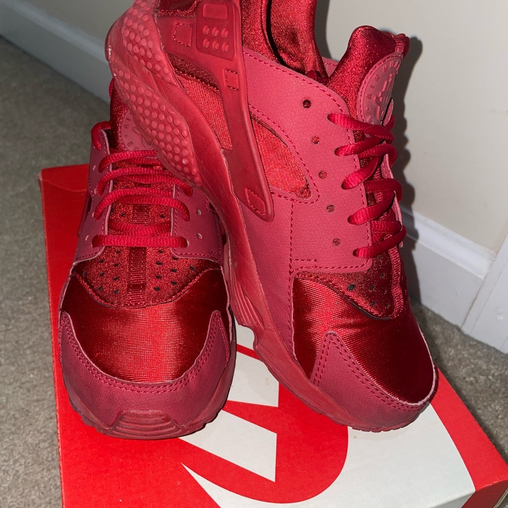 Women’s Air Huarache Run